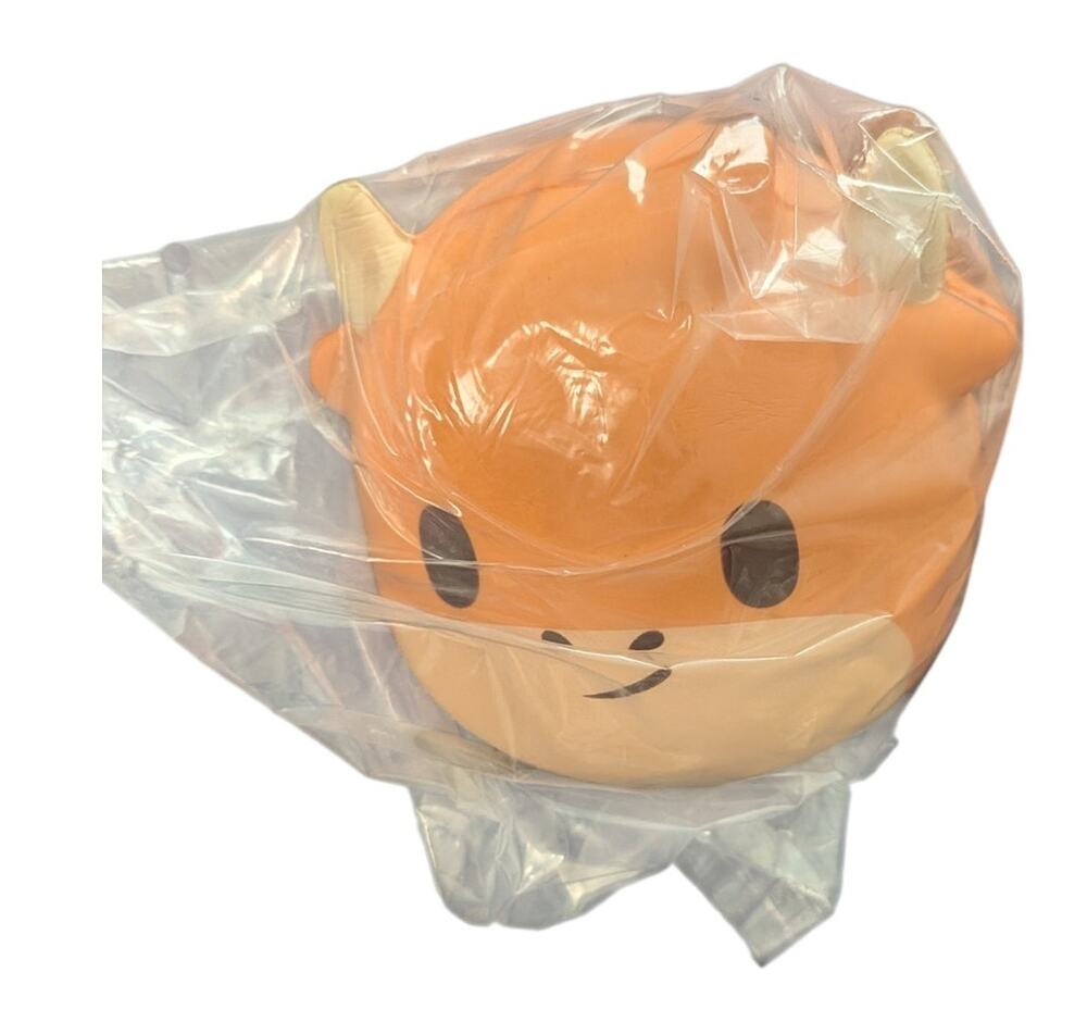 Brand New Orange Black Futu Moomoo Trading Platform Animal Bull Toy Figure